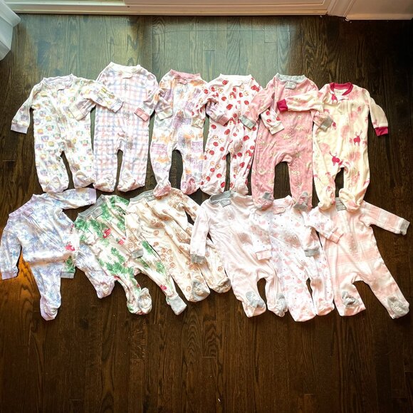 FAVORITE! Burt's Bees Baby 6-9 month footies - BUNDLE OF 12! - Picture 3 of 10